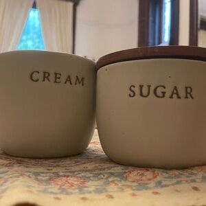 NWT NEW 2 Magnolia  / Joanna Gaines' / Hearth & Hand sugar & cream bowls